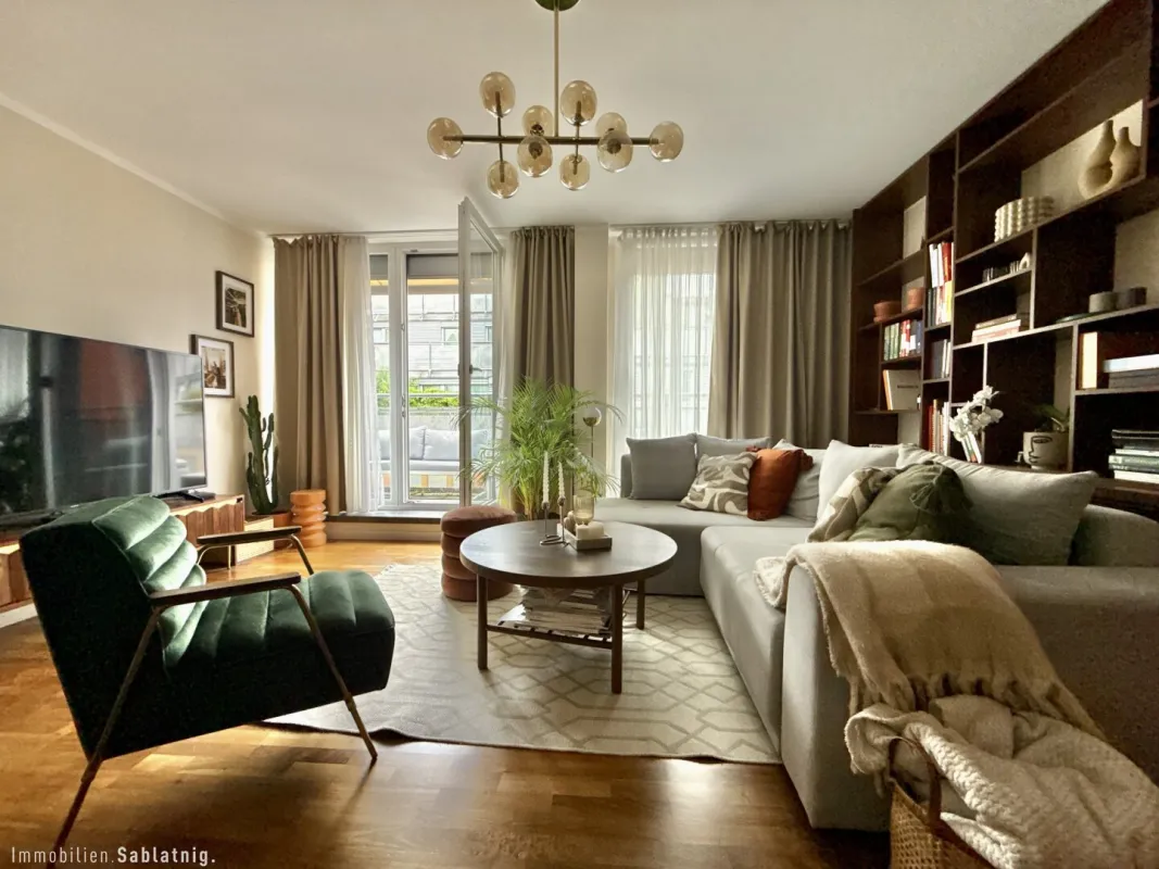 TRAUMHAFTE DESIGNERWOHNUNG! Voll möbliert - in begehrter Lage nahe Türkenschanzpark! - Bild 1