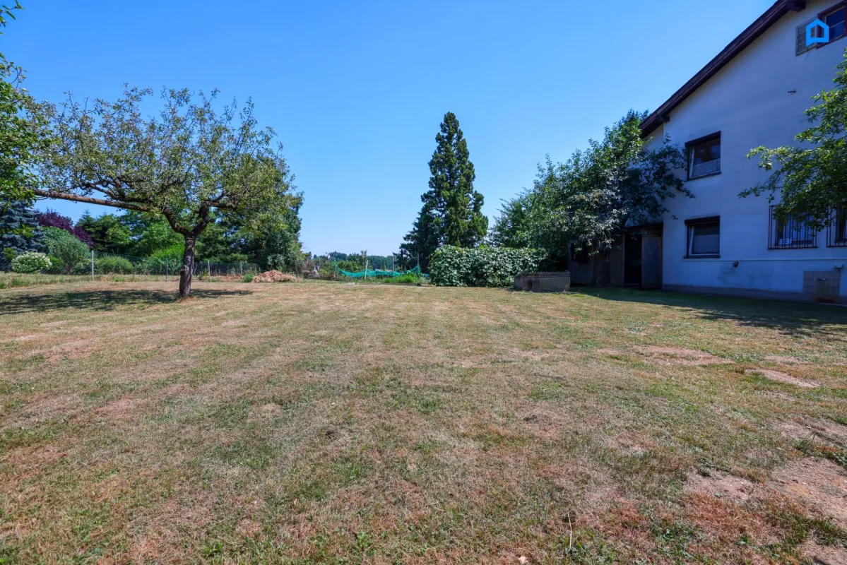 Zentrumsnähe mit Grünruhelage – Baugrundstück mit Entwicklungspotenzial - 1540m² - für Bauträger- Familien - Investoren - Bild 1