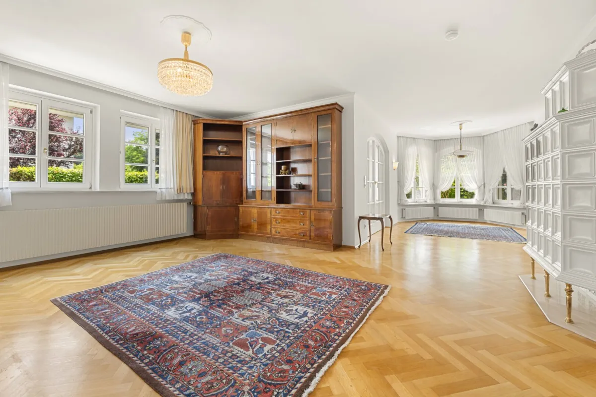 Nur 200 Meter zum türkisblauen Wörthersee! Wunderschönes, exklusives Traumhaus in Krumpendorf - Bild 1