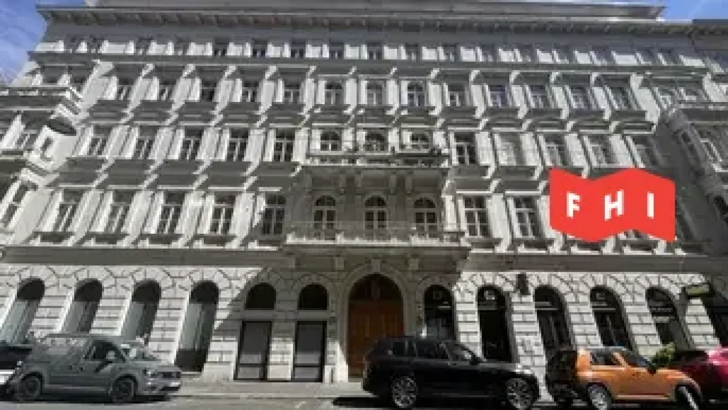Großzügige, historische Bürofläche***topsaniert***Palaishaus - Bild 1