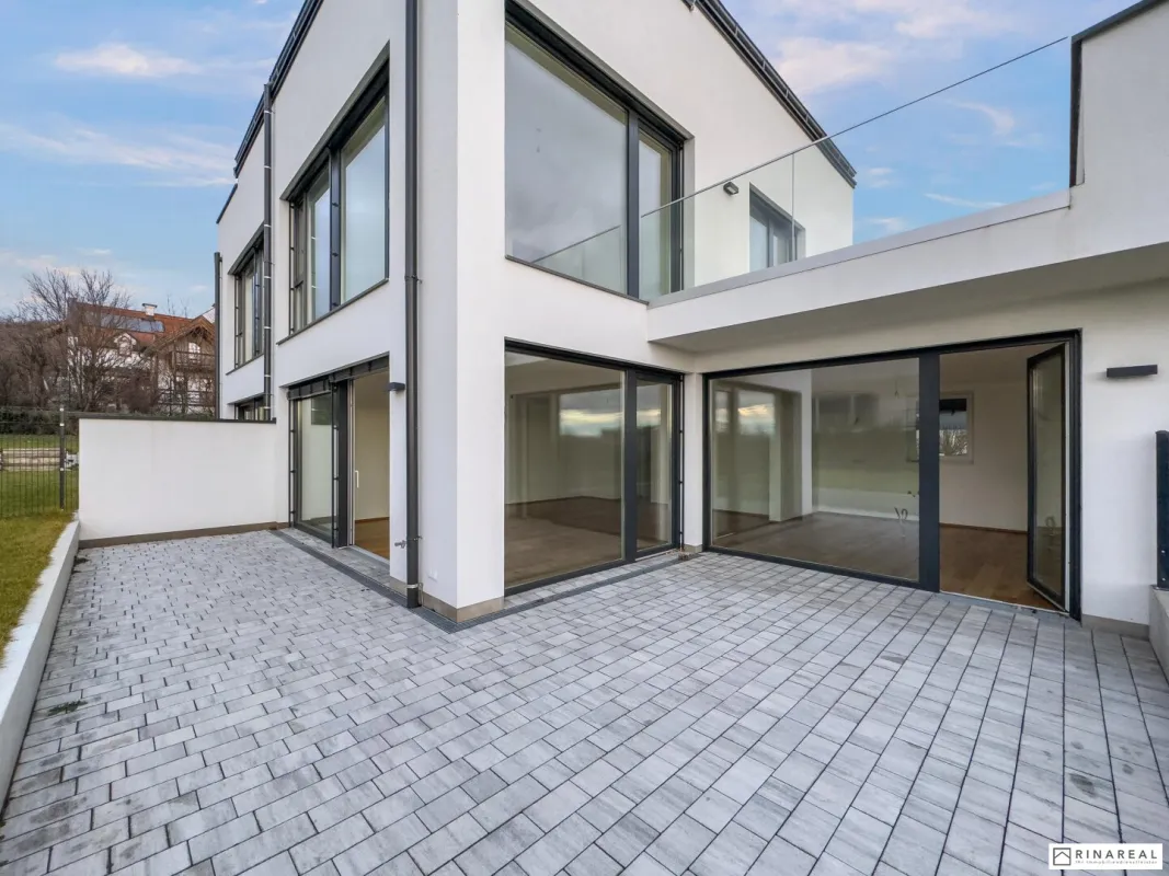 Wunderschöne, moderne & lichtdurchflutete Doppelhaushälfte zur Miete | 5 Zimmer - 140 m² | St. Georgen, Eisenstadt | AHORNGASSE - Bild 1