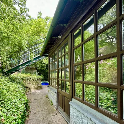 Rarität am Heuberg: Idyllisches Haus mit zwei Wohneinheiten in exklusiver Grünlage - Bild 3