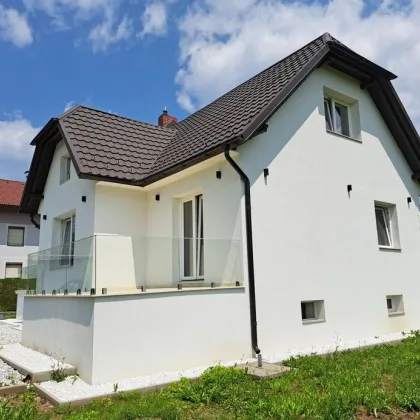 Kernsaniertes Wohnhaus mit Einreichplan für 2 weitere Einfamilienhäuser in toller Lage - Bild 2