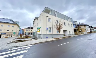 ZENTRALE 3 ZIMMER WOHNUNG IN NEUMARKT