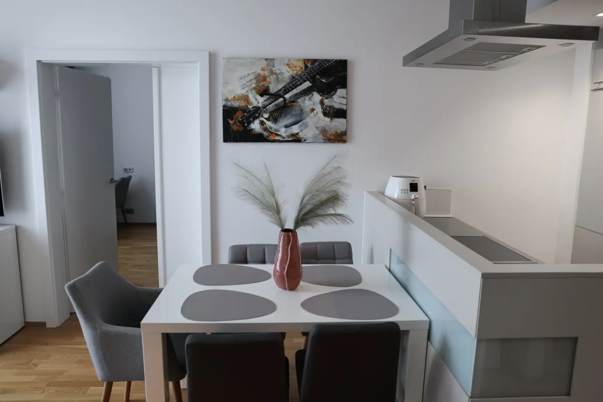 Exklusive Eigentumswohnung im Thermenresort Das Sonnreich, Bad Loipersdorf - Ferienwohnung, Investment oder Hauptwohnsitz - Bild 1