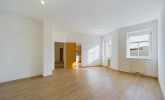 MIETE - Leben im Zentrum von ZWETTL - RENOVIERT - Helle 3-Zimmer Wohnung