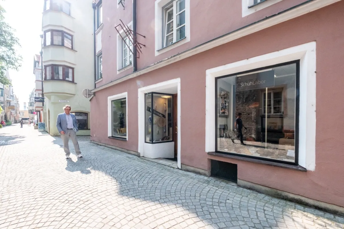 Attraktives Geschäftslokal in Hall in Tirol – Jetzt für nur 299.000 € sichern! - Bild 1