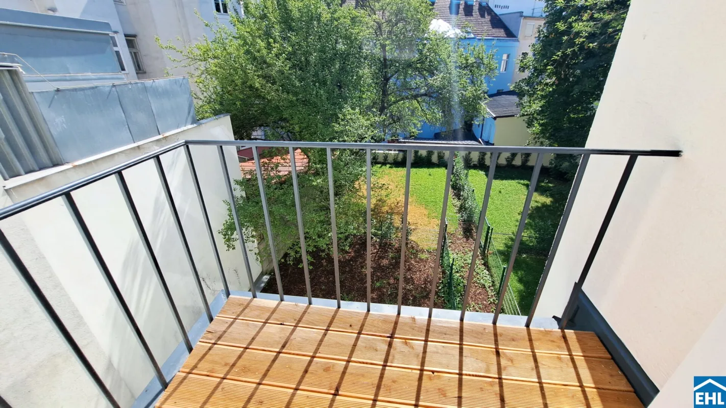 Erstbezug mit Balkon und Garten! - Bild 1