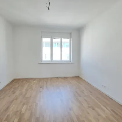 Moderne 3-Zimmer-Wohnung mit Balkon! - Bild 3