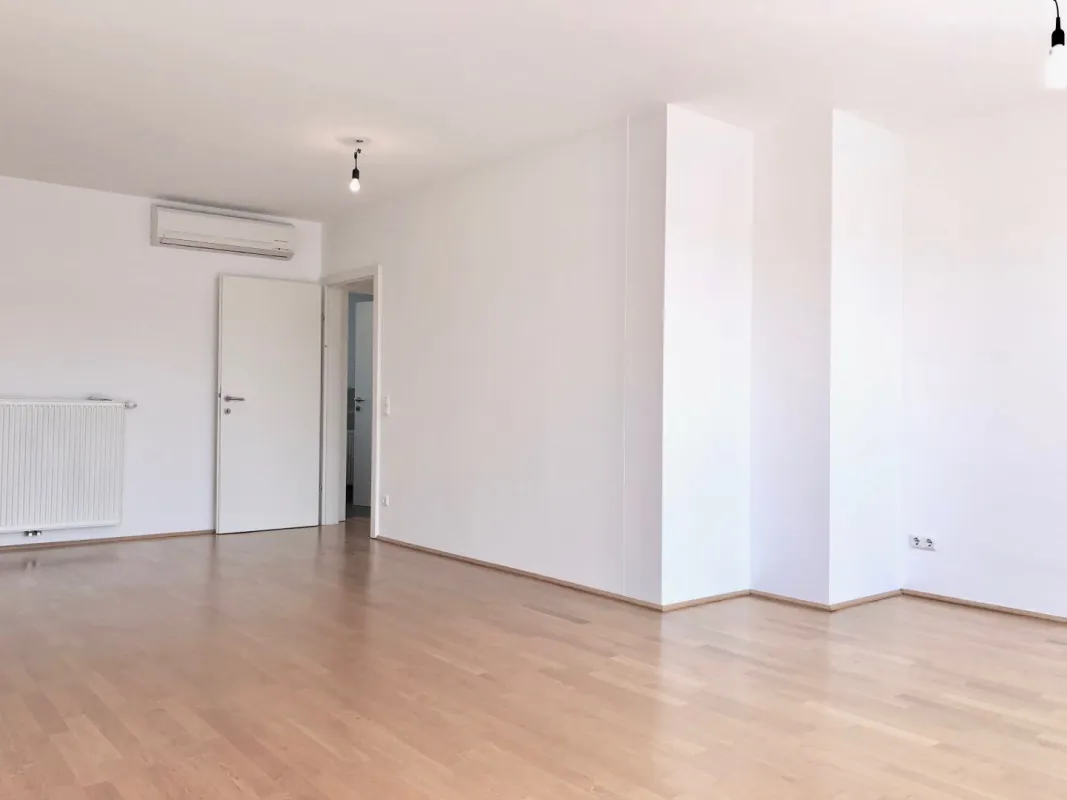 Moderne 5-Zimmer-Wohnung mit Balkon & Liftzugang – barrierefrei & bestens gelegen - Bild 1