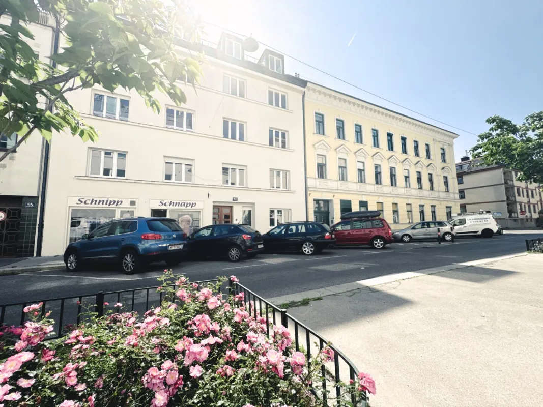 Wohnung mit hofseitigem Balkon mit Grünblick und  103m² GARTEN! 3-Zimmer & WG-geeignet! - Bild 1