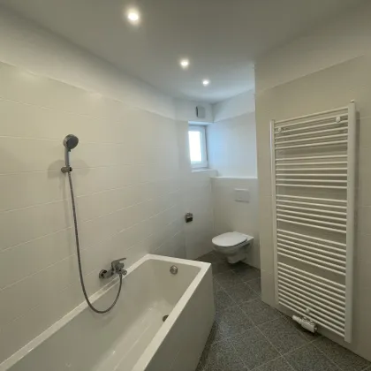 SANIERTER TOP-ZUSTAND - 3 ZIMMER-WOHNUNG IN RUHELAGE! - Bild 3