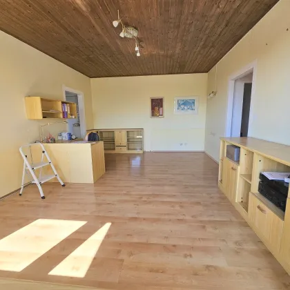 Über den Dächern von Graz - Preiswerte, gut aufgeteilte, sonnendurchflutete Wohnung sucht neue Besitzer! - Bild 3