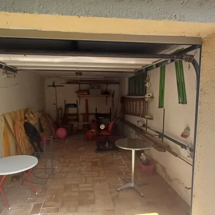 K3 - Salzburg-Maxglan - 2 Familienhaus mit 3 Garagen, Carport und wunderschönen, sonnigen Garten - Bild 3