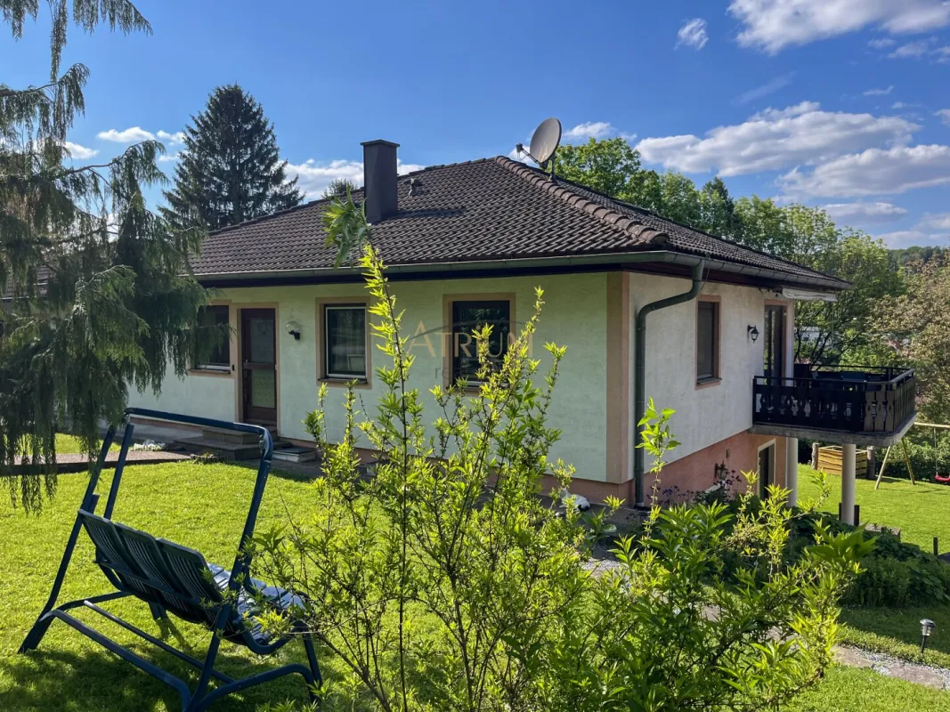 Ihr Anwesen im Wienerwald – Ruhelage und Altbaumbestand – Infrastruktur fußläufig - Bild 1