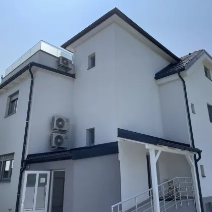 TOP-SANIERTES WOHNHAUS MIT 3 WOHNEINHEITEN - RUHELAGE/GARTEN/GARAGE/KLIMA! - Bild 2