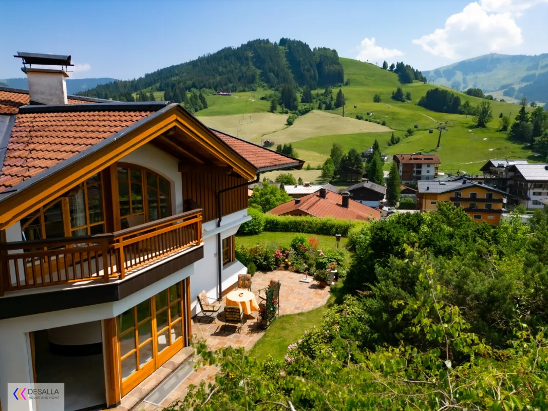 Außergewöhnliche Bergimmobilie mit majestätischem Ausblick -Tradition trifft Panorama - Bild 1