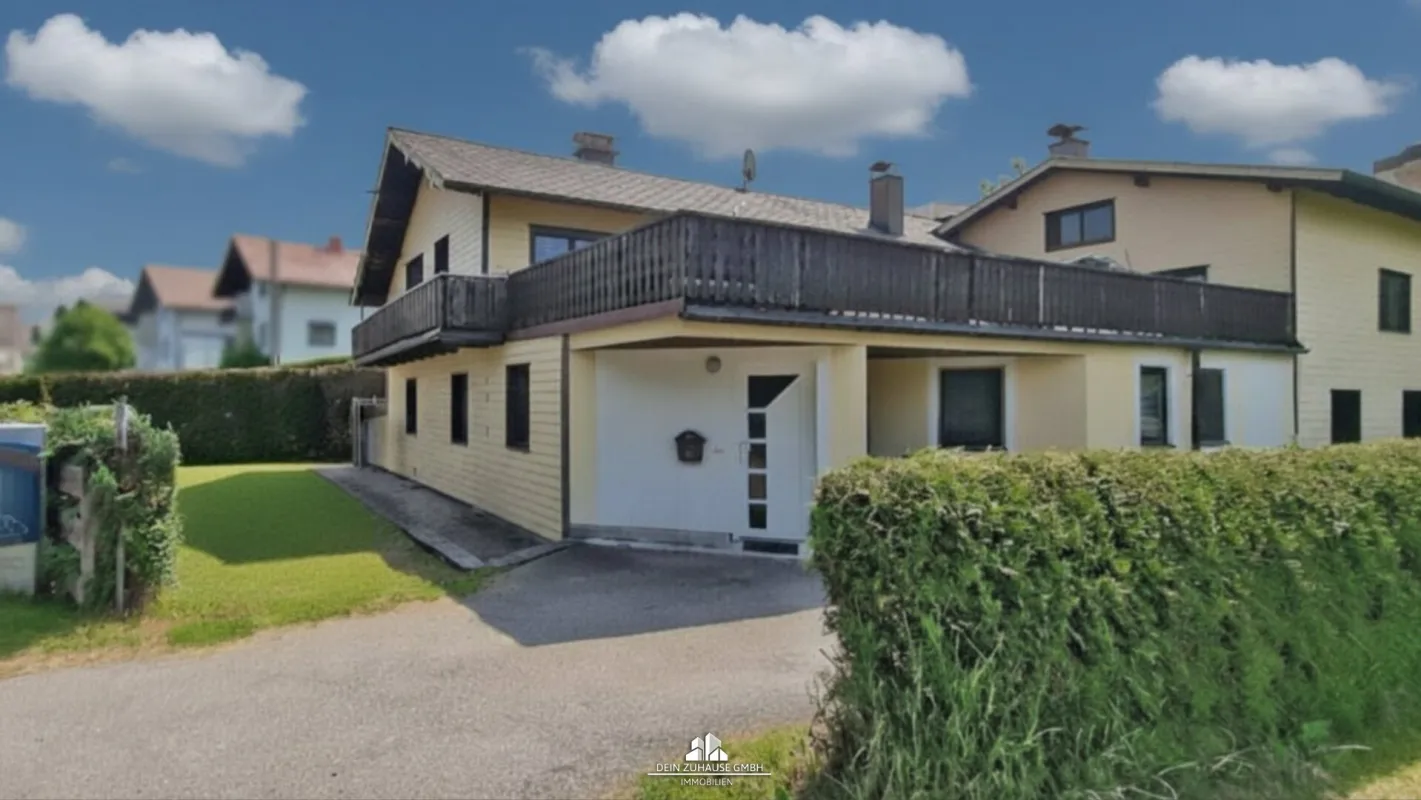 DEIN ZUHAUSE präsentiert: Wohngebäude in Vöcklamarkt als Investment mit ~ 5,3% Rendite - Bild 1