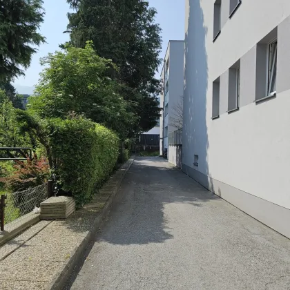 Innsbruck - Parkplatz in Innenhoflage zu vermieten - Bild 3