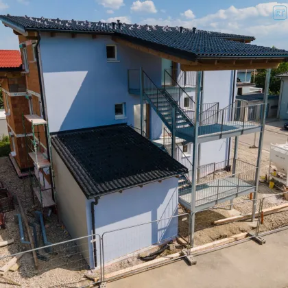 GEMÜTLICH, MODERN, ENERGIEEFFIZIENT:  Fünf 2 Zimmer- Mietwohnungen mit Außenflächen warten auf Sie! - Bild 3