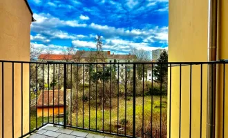 AB SOFORT VERFÜGBAR I BAHNHOF NÄHE I BALKON I WG TAUGLICH I TOP-SANIERT I 1. OG MIT LIFT I HAUSTIERE WILLKOMMEN I SEHR LICHTDURCHFLUTET I BODENEBENE DUSCHE I PROJEKT WOHNEN I