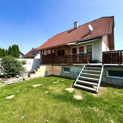 ABSOLUT IDYLLISCHE LAGE I Haus mit Ausbaupotenzial I großzügige Terrasse I 4-Autostellplätze I Garage & Carport I Fußbodenheizung I Tischler Einbauküche I absolute Ruhelage - Bild 3