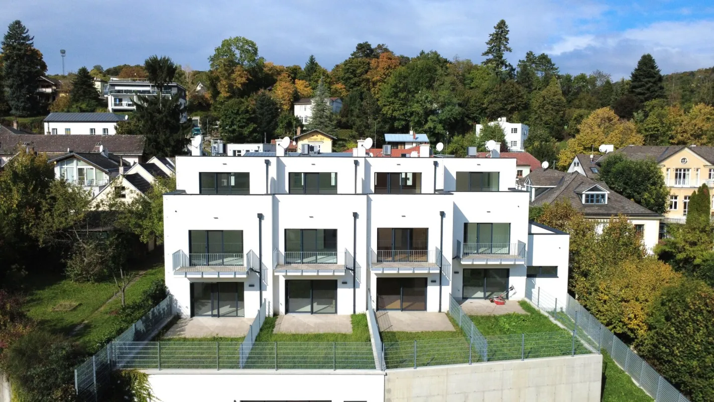 EXKLUSIVES TOWNHAUS AUF EIGENGRUND IN WEIDLING – NATURNAHES WOHNEN MIT STIL - FÜR MENSCHEN MIT ANSPRUCH - Bild 1