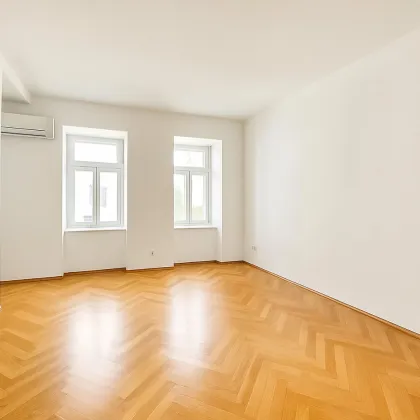 MODERNER ALTBAU - 2 Zimmer - ca. 56m² WFL - Lift - KLIMA - Hochwertige Einbauküche - HOFSEITIG - Bild 2