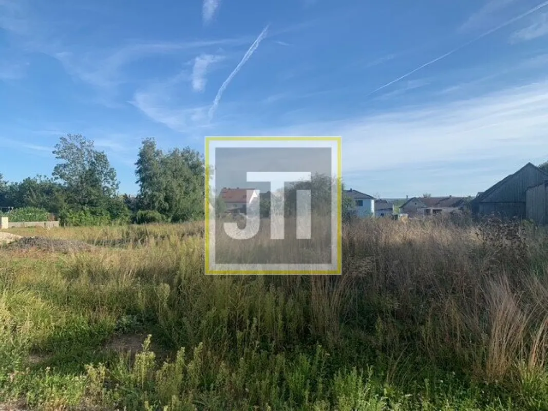 Exklusives Baugrundstück in sonniger Ruhelage in Tresdorf - Bild 1