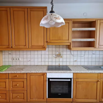 Sanierungsbedürftige 3 Zimmer Wohnung - Bild 3