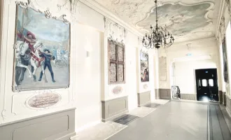 Wohnen im Stadtpalais Newaldhof! Denkmalgeschützt! 5-Zimmer-Wohnung mit historischem Charme!