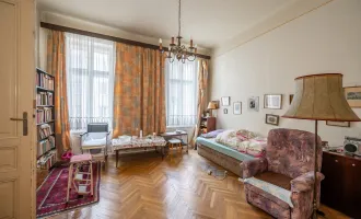 ++Rarität++ Großzügige Stilaltbauwohnung zum Sanieren in Bestage!