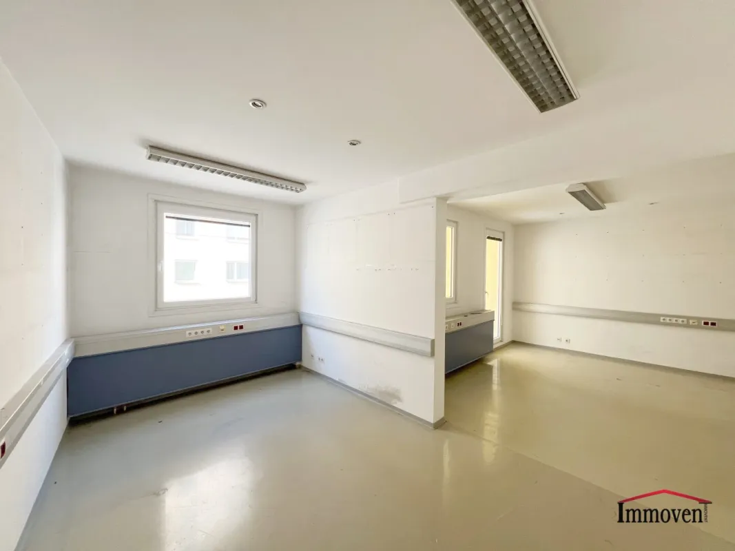 PROVISIONSFREI - Erstbezug nach Generalsanierung: Büro mit Loggia beim Nordwestbahnviertel! - Bild 1