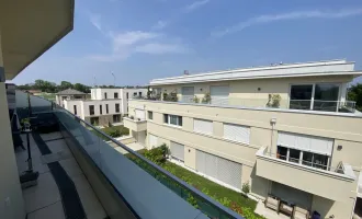 Moderne 3-Zimmer-Dachgeschosswohnung mit Terrasse