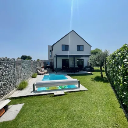 Modernes 186 m² Einfamilienhaus mit Wärmepumpe, Pool, Terrasse & Whirlpool - Bild 3
