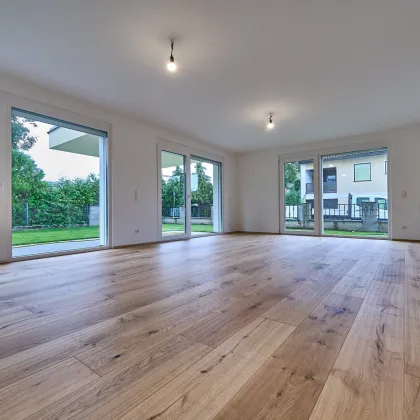 NEU ++ MASSIVES HAUS – LEICHTER KAUFPREIS ++ ca.152,50 m² WNFL / 5 ZIMMER ++ ZIEGELMASSIV / SCHLÜSSELFERTIG / ERSTBEZUG ++ GARTEN / TERRASSE / 2 BALKONE / TOP LAGE! - Bild 2