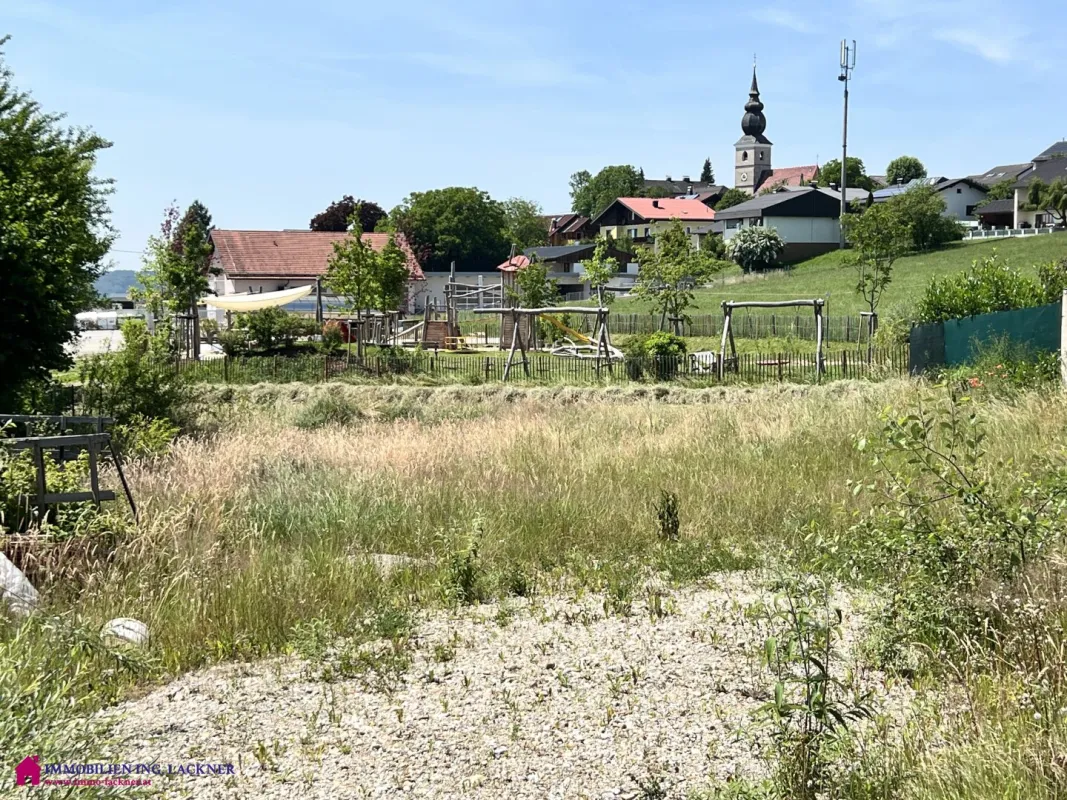 Top Lage - Top Preis - nahe Salzburg in Kirchberg b. Mattighofen - Bild 1