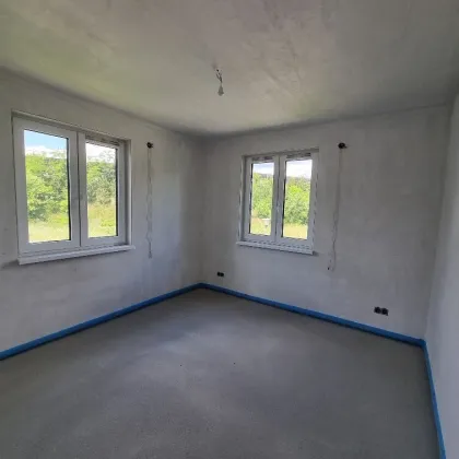 Ihr neues Zuhause in Kottingbrunn: Doppelhaushälfte mit Garten und Terrasse! - Bild 3