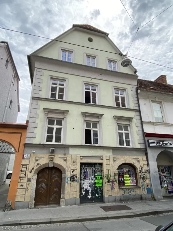 Zinshaus mit Entwicklungspotenzial in 8020 Graz - Bild 1