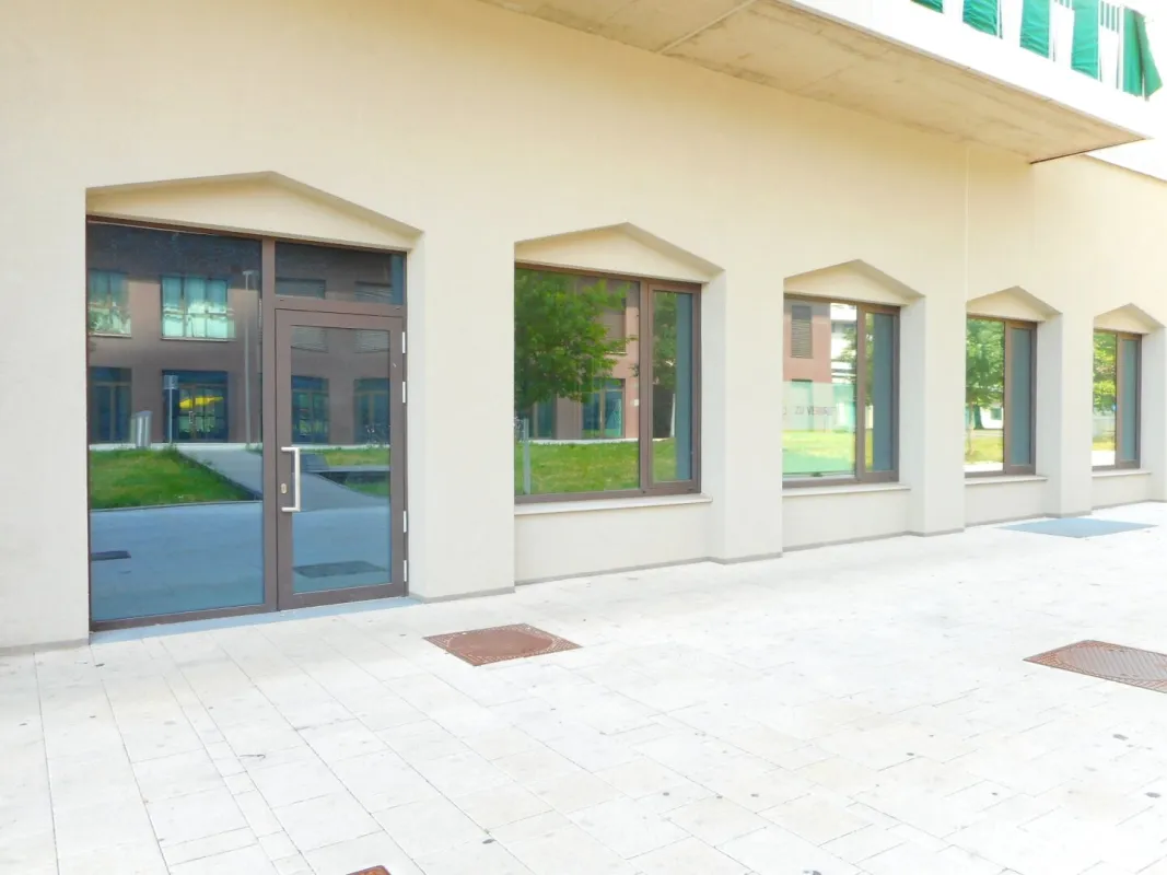 Bestlage Reininghaus Q5 am PARK repräsentatives Geschäftslokal, vielseitig nutzbar - Bild 1