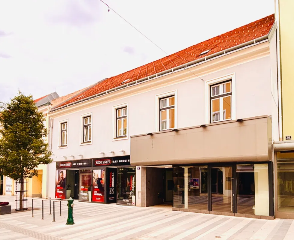 Helle Büro- oder Praxisräumlichkeiten | Beste Zentrumslage | Parkmöglichkeiten in der Nähe - Bild 1