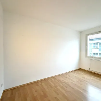 Schöne Loggia-Wohnung mit Potenzial in ruhiger Lage nahe Esterházypark - PREISREDUZIERT - Bild 3