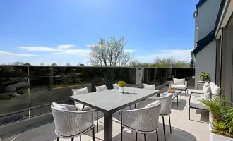 *Summer SALE* Höchst verführerisch: Exklusive 4-Zimmer-Dachgeschoßwohnung am Wasser - nachhaltig, hochwertig & unwiderstehlich!
