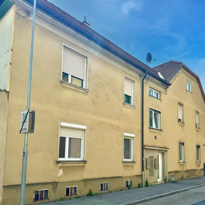 Zinshaus mit viel Potential I 8 Garagen I 4 Wohneinheiten I zentrale Lage I 5 Gehminuten zum Rathausplatz I - Bild 2