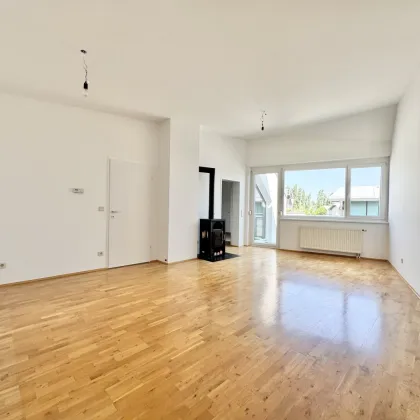 GEMÜTLICHE 3 ZIMMER (4 ZIMMER MÖGLICH) MIT TERRASSE UND KAMIN - Bild 2