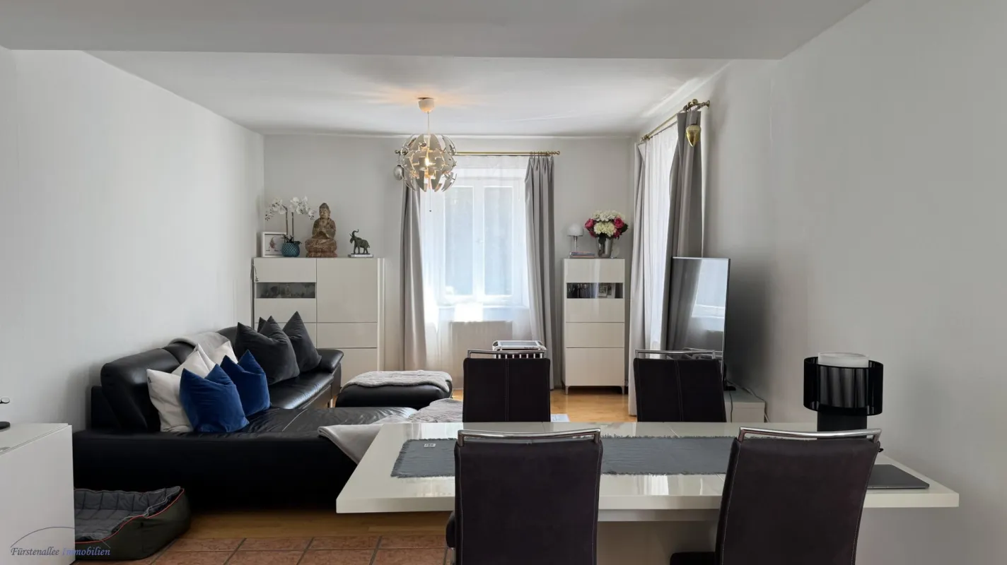 KAUF - TOPLAGE PARSCH: Jahrhundertwende Villa mit Nebengebäude - Bild 1