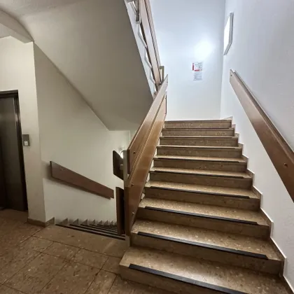 Attraktives Wohnung /Büro / Praxis mit Entwicklungspotenzial in Top-Lage des 3. Bezirks – Nähe Wien Mitte / Landstraße - Bild 3