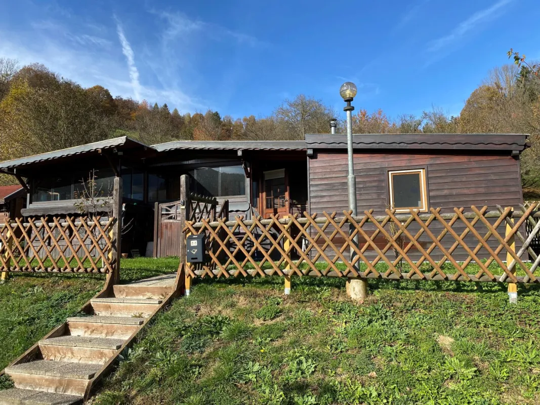 Mobilheim auf Pachtgrund im Wienerwald - Bild 1