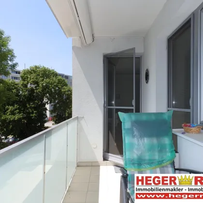 4 ZIMMER -  LOGGIA - LIFT - GARAGE - Bild 2