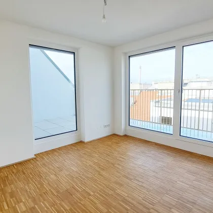 Sonnenaufgang am eigenen Balkon – urbanes Leben mit Fernsicht - Bild 3